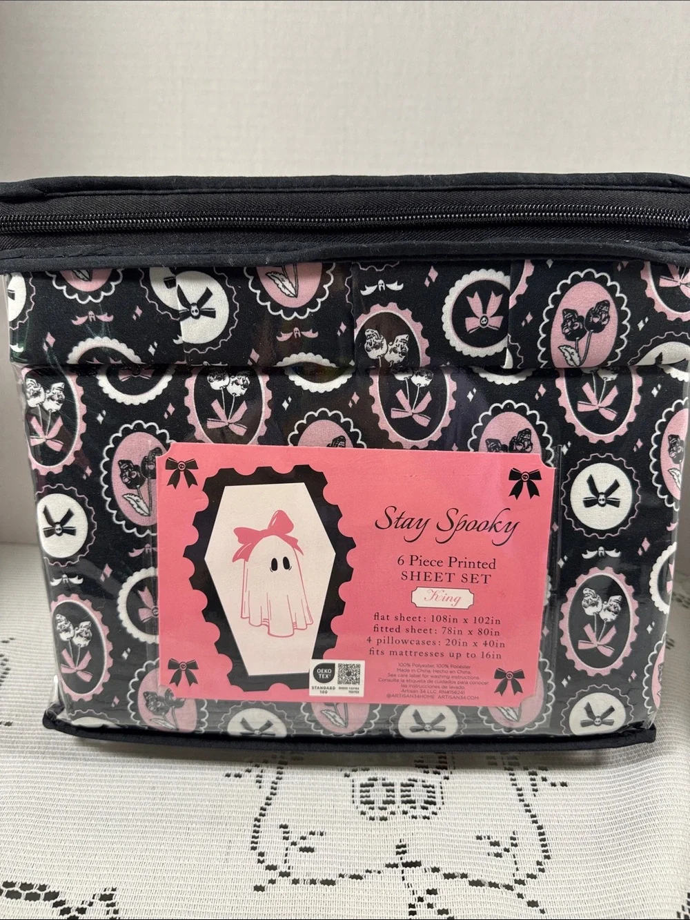 Stay Spooky King 6 Piece Sheet Set Black Pink Frames Skulls Bows Bats Halloween